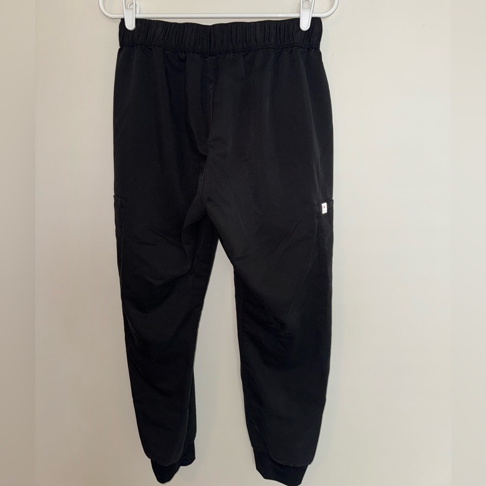 Women’s Black Jogger Scrubs
